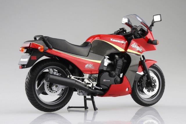 KAWASAKI GPz900R 赤/灰 フィギュア アオシマ