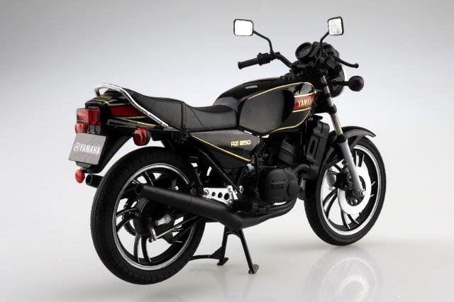 Yamaha RZ250 ニューヤマハブラック フィギュア アオシマ