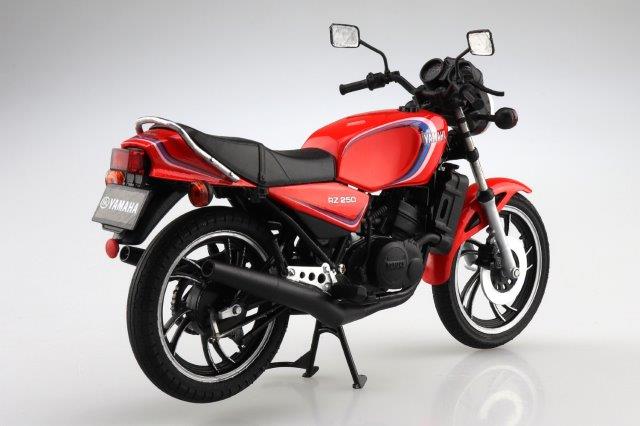 Yamaha RZ250 YSPカラー フィギュア アオシマ