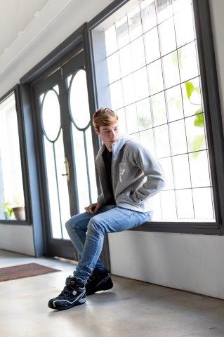 リベロフーディー グレー 3Lサイズ EJ-A112 エルフ