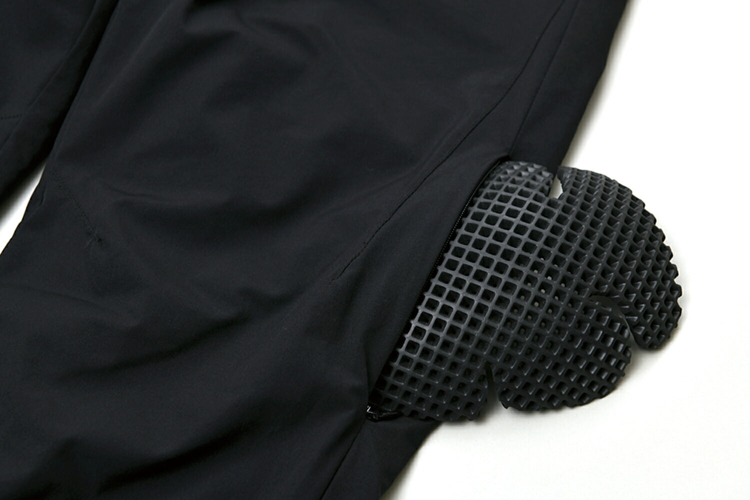 アーバニズム スリムストレッチデニム バイクパンツ/メンズ/秋冬 ブラック Lサイズ UNP-128