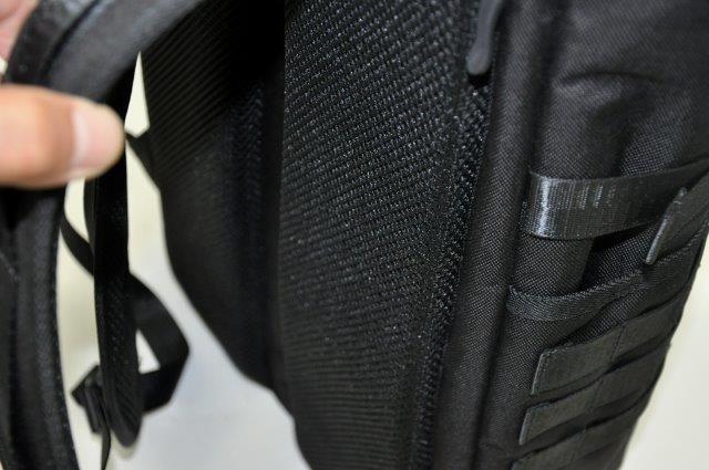 インナー防水バックパック ブラック&レッド FB-856 フラッグシップ