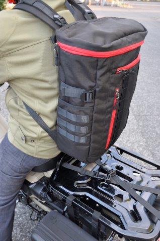 インナー防水バックパック ブラック&レッド FB-856 フラッグシップ