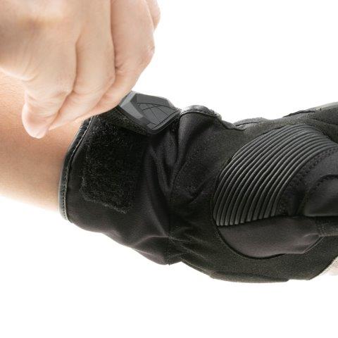 ゴールドウイン アンチバイブレーショングローブ ブラック×ピンク(KP) WMサイズ GSM26252