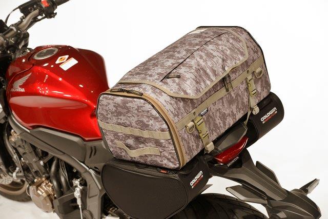 ゴールドウイン X-OVERリアバック35 ブラック(K) GSM27008E