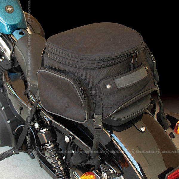 デグナー NB-120 ブラック アジャスターシートバッグ ポリエステル 縦36×横41×幅21~29cm 9.5~14L