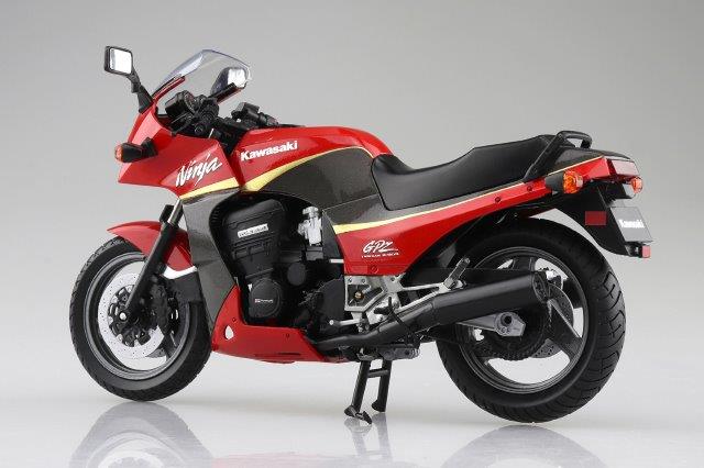 KAWASAKI GPz900R 赤/灰 フィギュア アオシマ