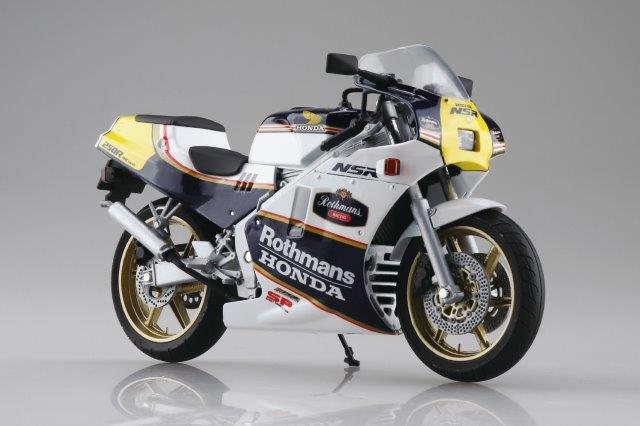 Honda NSR250R SP '88 セ イシェルナイトブルー/ホワイト フィギュア アオシマ