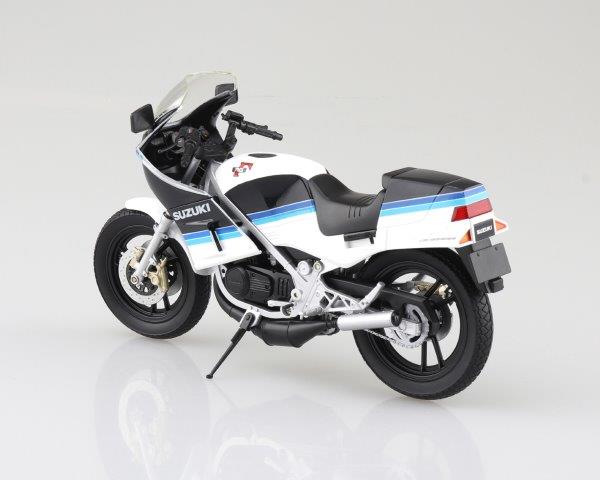 SUZUKI RG250Γ ブルー×ホワイト フィギュア アオシマ
