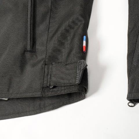 アデッソジャケット ブラック Mサイズ EJ-A117 エルフ