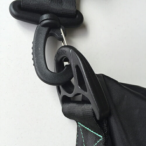 LOR-15BGC ステッチ･レッド レイン防バッグカバー2 防水  収納袋付  ショルダーベルト付