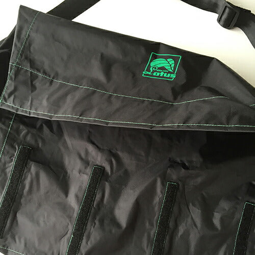 LOR-15BGC ステッチ･グリーン レイン防バッグカバー2 防水  収納袋付  ショルダーベルト付