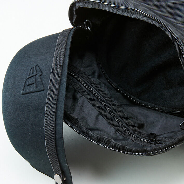 NEB004 ブラック/ホワイト RUCKSACK×TAICHIRSタイチ 28L