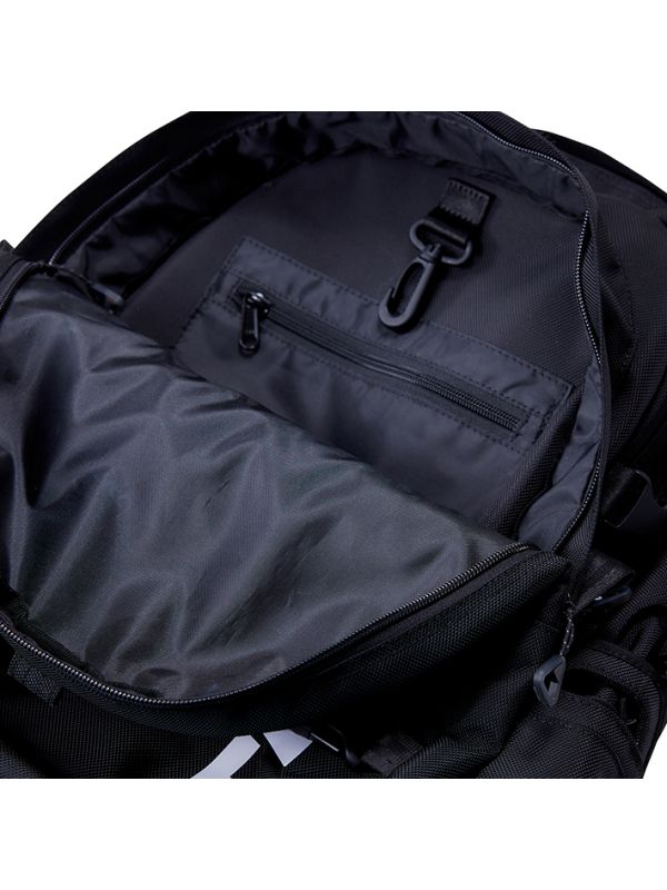 NEB005 ブラック CARRIER PACK NEWERA×RSタイチ 35L