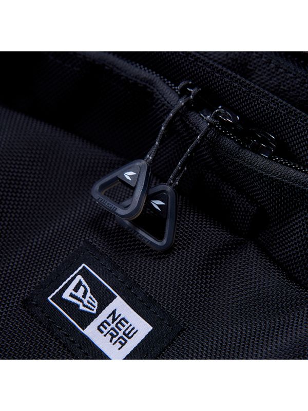 NEB005 ブラック CARRIER PACK NEWERA×RSタイチ 35L