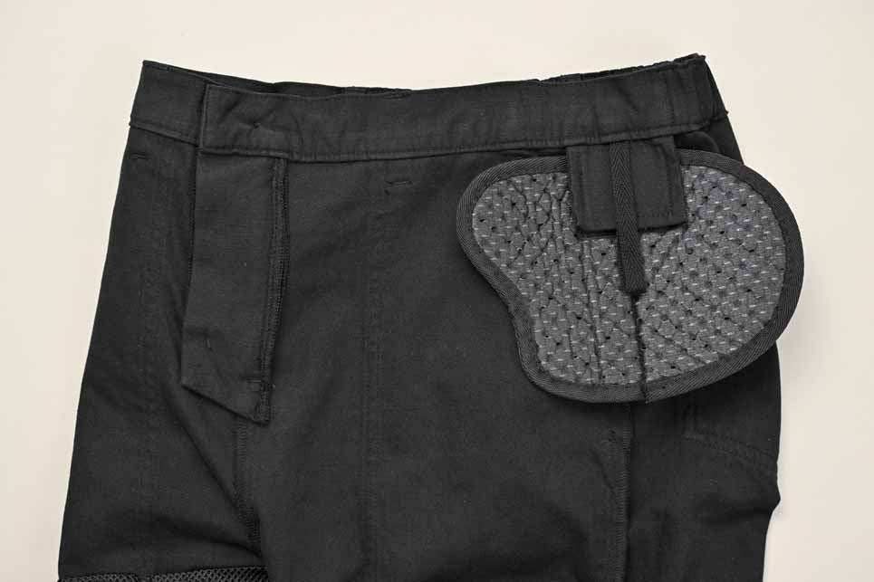 ロッソスタイルラボ?プロテクトテーパードパンツ ブラック Lサイズ ROP-63