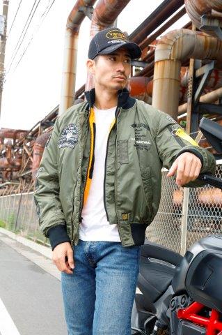 MA-1ジャケット ブラック/イエロー Mサイズ VS23108W バンソン